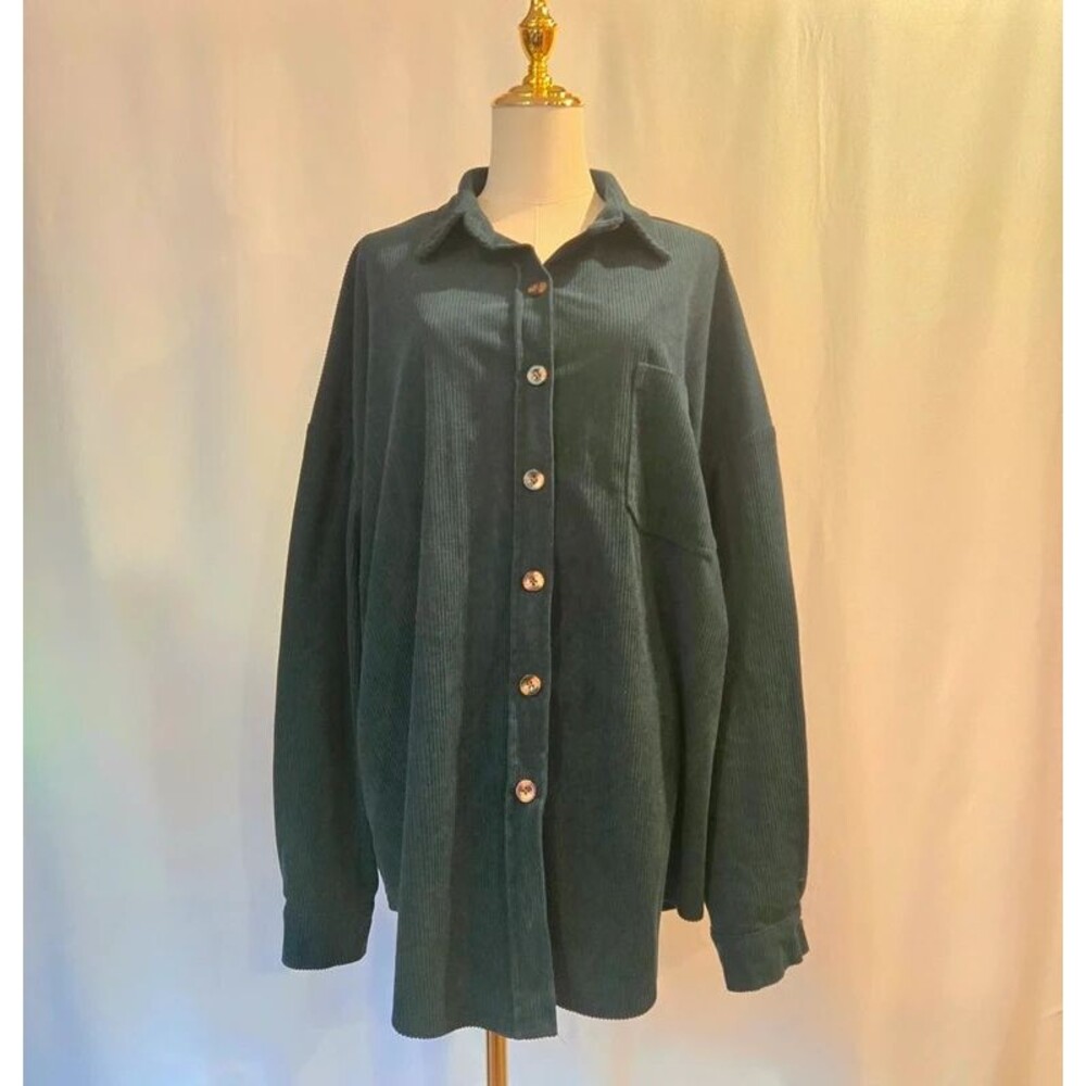 Cordoroy button up